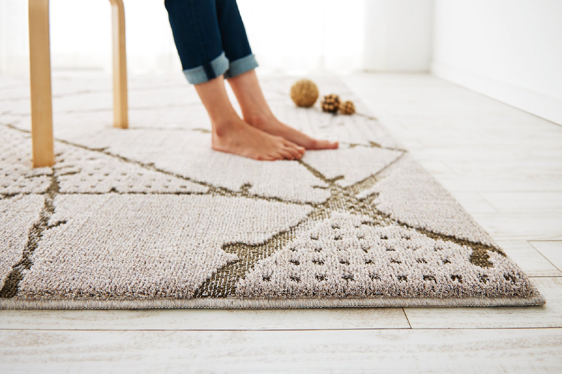 スミノエ 防音 ラグ ラモカ 190×190cm ブラウン 13462989 Amazon.co.jp: スミノエ 防音 ラグ ラモカ 190×240cm ブラウン